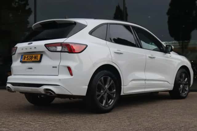 Ford Kuga (2020) thumbnail 2