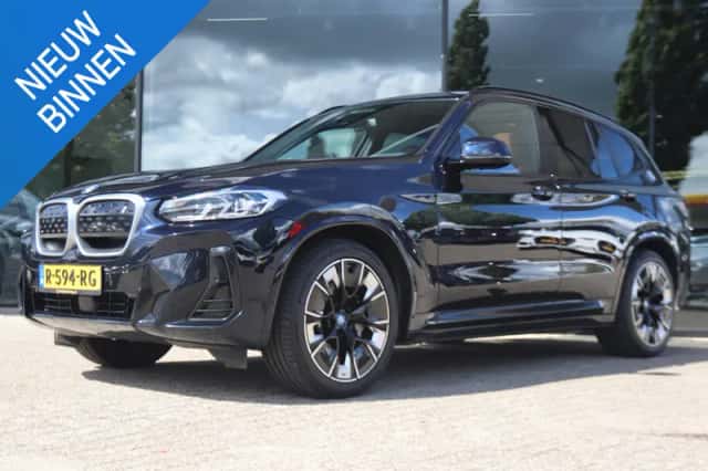BMW iX3 (2022) thumbnail 1