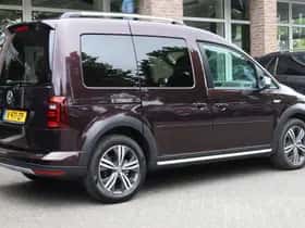 Volkswagen Caddy (2018) thumbnail 2
