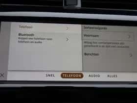 Land Rover Discovery Sport (2022) thumbnail 26