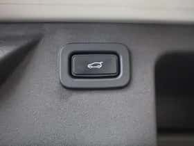 Land Rover Discovery Sport (2022) thumbnail 46