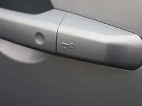 Land Rover Discovery Sport (2022) thumbnail 49