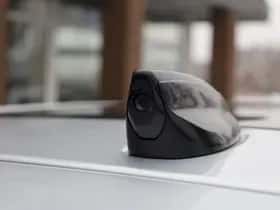 Land Rover Discovery Sport (2022) thumbnail 52