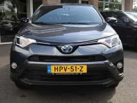 Toyota RAV4 (2018) thumbnail 34