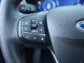 Ford Kuga (2021) thumbnail 12
