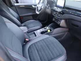 Ford Kuga (2021) thumbnail 32