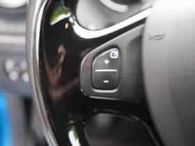 Renault Captur thumbnail 11