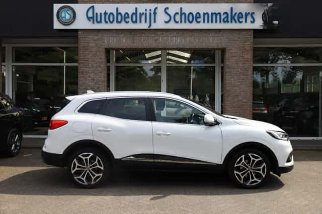Renault Kadjar (2021) thumbnail 2