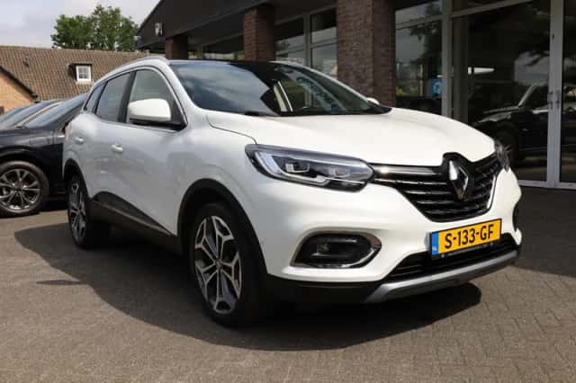 Renault Kadjar (2021) thumbnail 3
