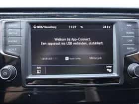 Volkswagen Golf (2017) thumbnail 30
