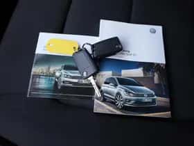 Volkswagen Golf (2017) thumbnail 35