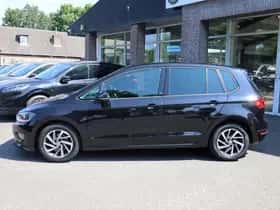 Volkswagen Golf (2017) thumbnail 37