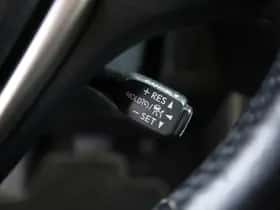 Toyota RAV4 (2017) thumbnail 13