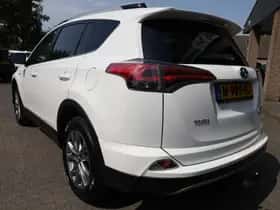 Toyota RAV4 (2017) thumbnail 31