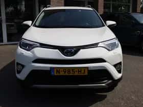 Toyota RAV4 (2017) thumbnail 32