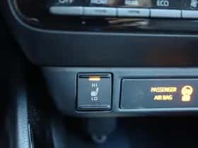 Toyota Yaris (2021) thumbnail 9