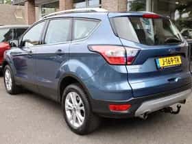 Ford Kuga (2019) thumbnail 38
