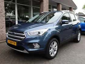 Ford Kuga (2019) thumbnail 39