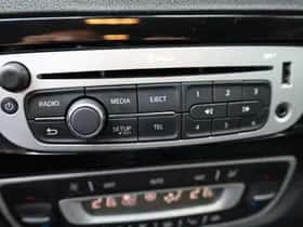 Renault Grand Scénic (2013) thumbnail 19