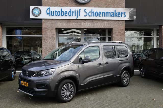 Peugeot Rifter (2019) thumbnail 1