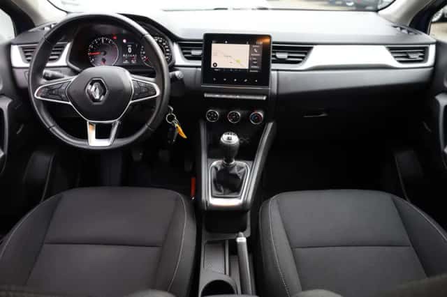 Renault Captur (2020) thumbnail 4