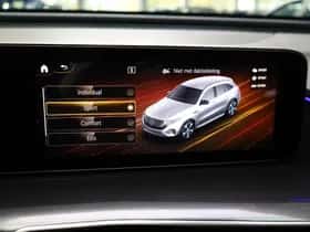 Mercedes-Benz EQC (2021) thumbnail 41