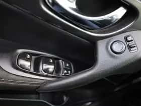 Nissan Qashqai (2018) thumbnail 15