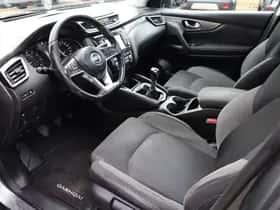Nissan Qashqai (2018) thumbnail 6