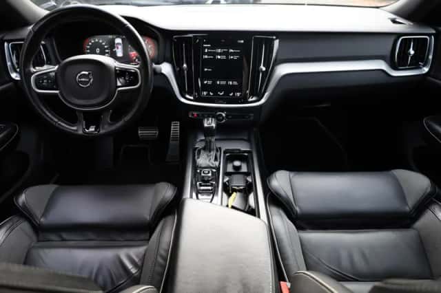 Volvo S60 (2019) thumbnail 4