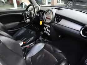 MINI Cabrio (2009) thumbnail 22