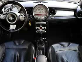 MINI Cabrio (2009) thumbnail 4