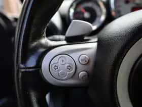 MINI Cabrio (2009) thumbnail 9