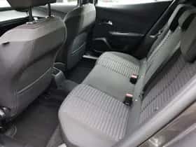 Peugeot 2008 thumbnail 6