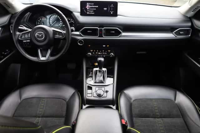 Mazda CX-5 (2023) thumbnail 5