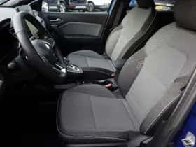 Renault Captur (2025) thumbnail 6