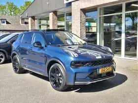 Lynk & Co 01 (2022) thumbnail 3