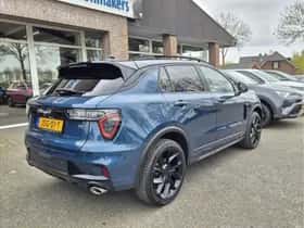 Lynk & Co 01 (2023) thumbnail 2