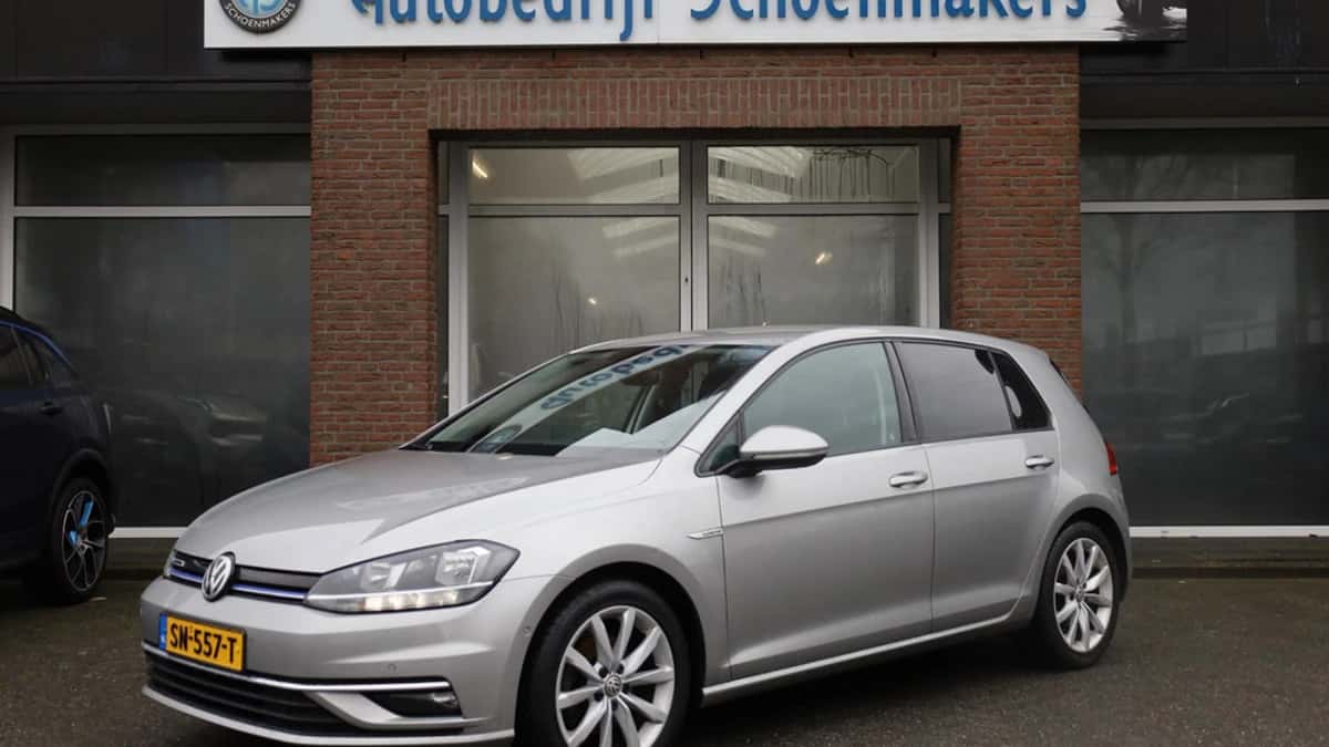 Volkswagen Golf (2018) — foto 1
