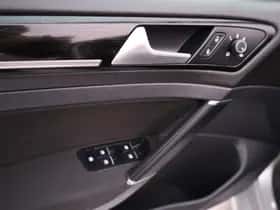 Volkswagen Golf (2018) thumbnail 17