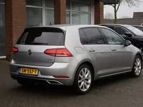 Volkswagen Golf (2018) thumbnail 3