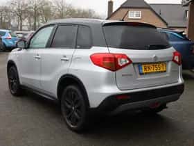 Suzuki Vitara (2018) thumbnail 28