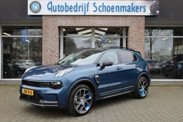 Lynk & Co 01 (2022) thumbnail 1