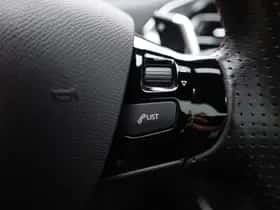 Peugeot 308 (2020) thumbnail 17