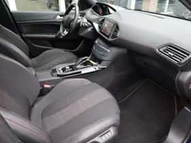 Peugeot 308 (2020) thumbnail 26