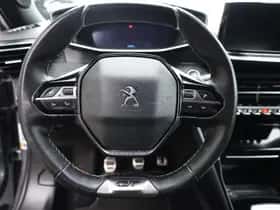 Peugeot 2008 (2021) thumbnail 11