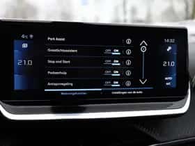 Peugeot 2008 (2021) thumbnail 15