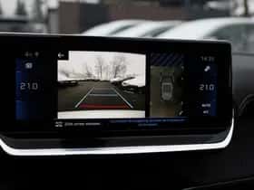 Peugeot 2008 (2021) thumbnail 18