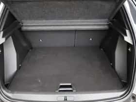 Peugeot 2008 (2021) thumbnail 26