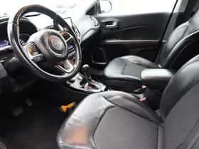 Jeep Compass (2017) thumbnail 5
