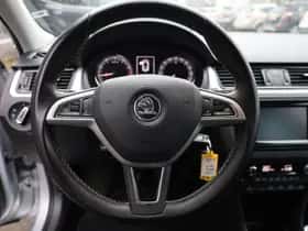 Škoda Rapid thumbnail 14
